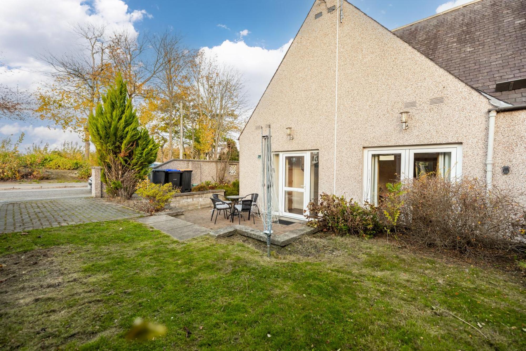 Bright House With Garden & Patio In Market Town Inverurie Exterior foto